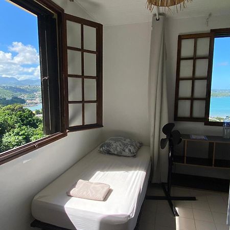 Top Hill Hostel- Martinique- Auberge Dortoir 拉特里尼泰 外观 照片