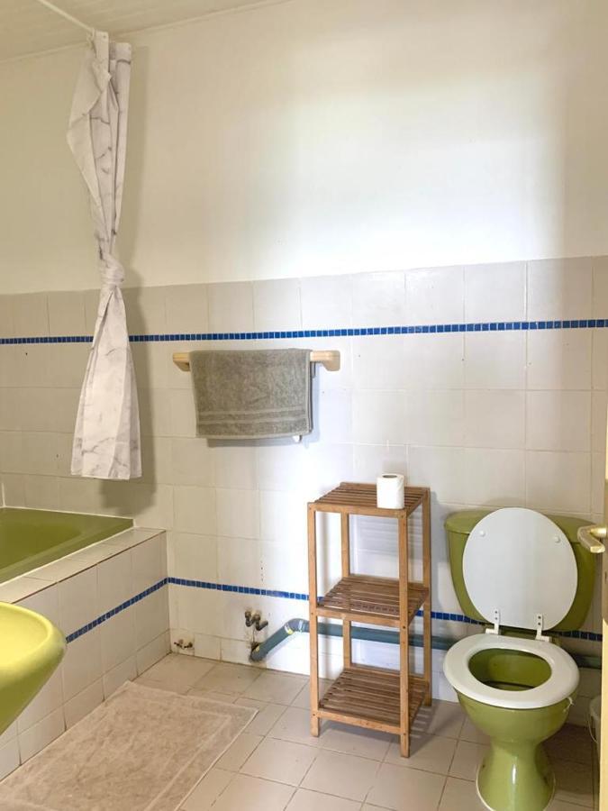 Top Hill Hostel- Martinique- Auberge Dortoir 拉特里尼泰 外观 照片